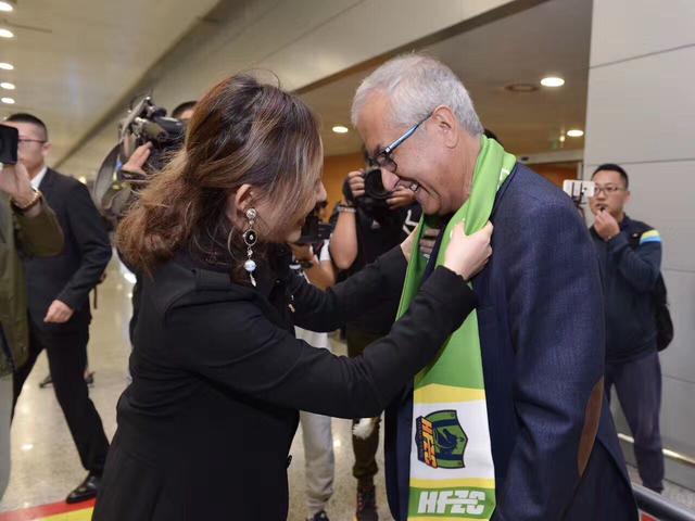 婷丁四月