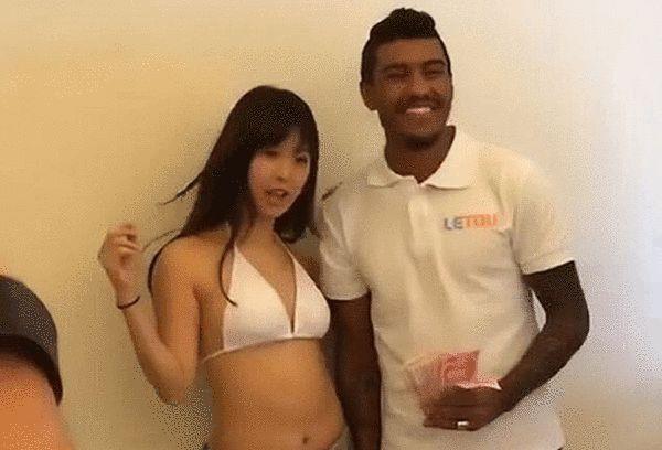 av线上观看