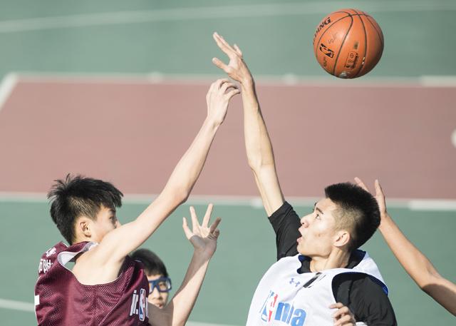 成人欧美一区二区三区在线播放
