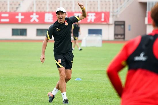 伊人狠狠操